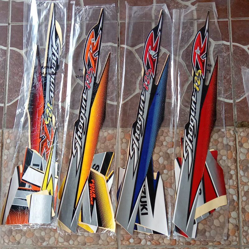 setriping Shogun 125 r 2005 std