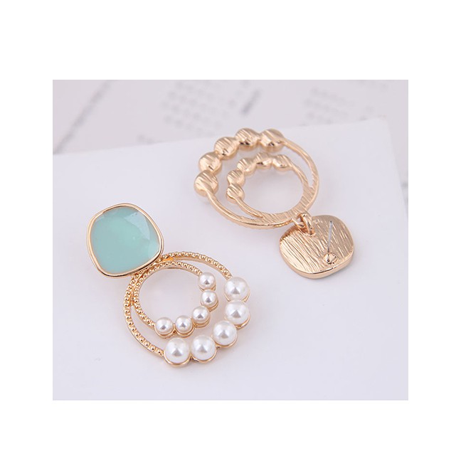 LRC Anting Tusuk Fashion Pearl Female Earrings A58810