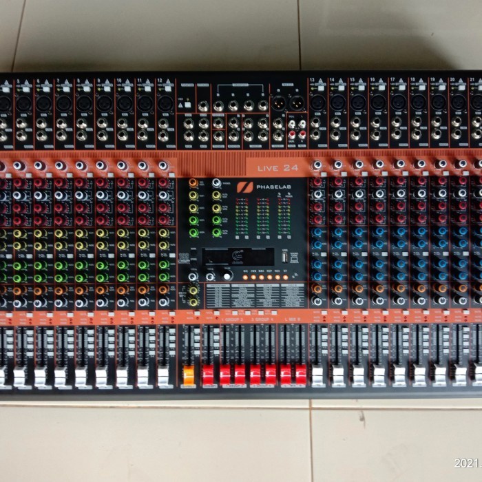 Mixer 24 Chanel Phaselab live 24