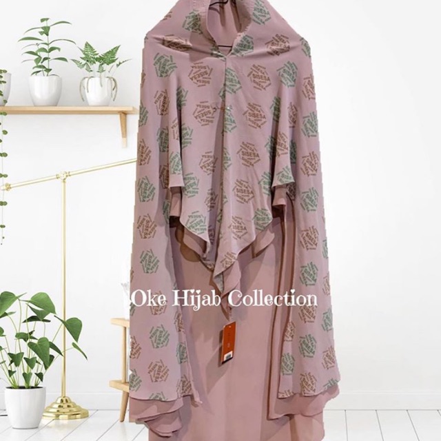 NWT KHIMAR BERKHA LILY BLOSSOM