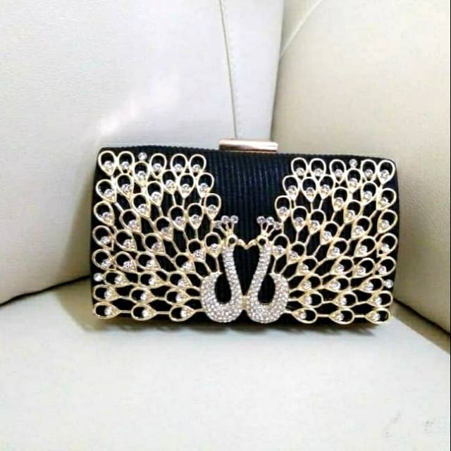 TAS PESTA  CLUTCH MEWAH BLACK