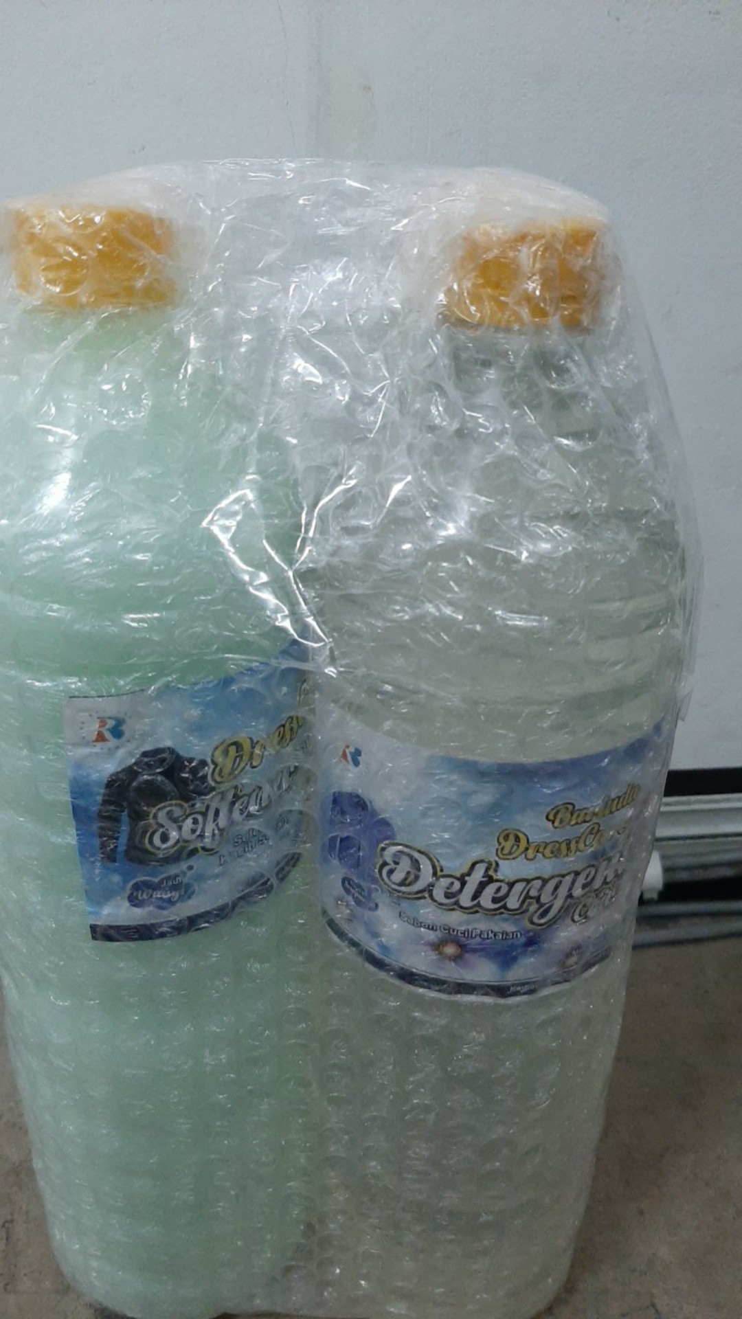 Detergent Cair Deterjen Laundry Murah 1,5liter