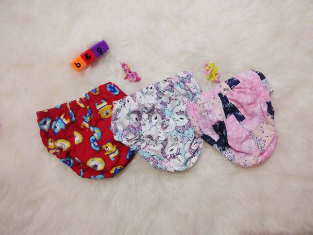 Celana dalam anak peremouan motif campur isi 3pcs