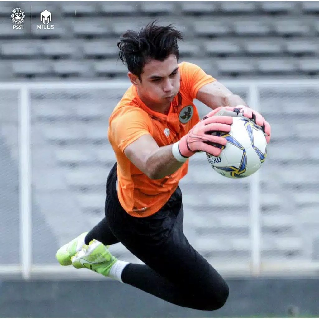 JERSEY TIMNAS GARUDA INDONESIA 2020 MILLS 1013GR BAJU LATIHAN TIMNAS TRAINING JERSEY TIMNAS ORANGE