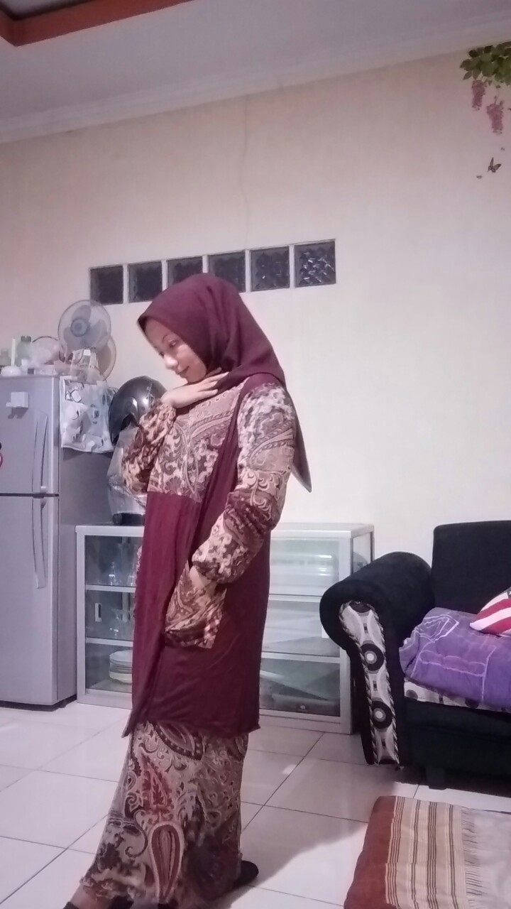 Gamis Batik Reverie 31 Maroon Motif By Ifa