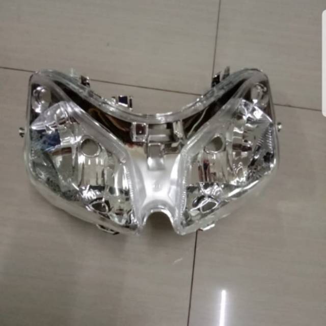 reflektor/ lampu depan vario