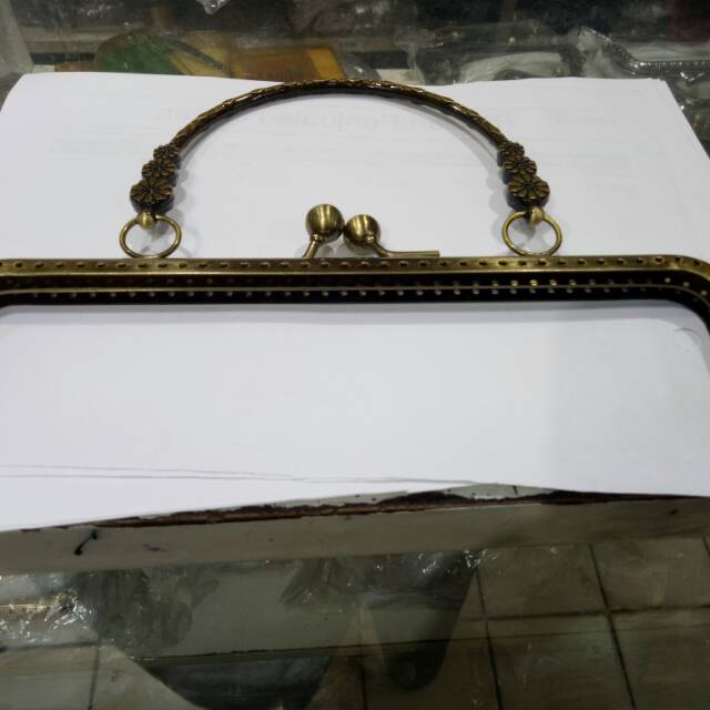 behel gagang tas besi hiasan aksesoris tas