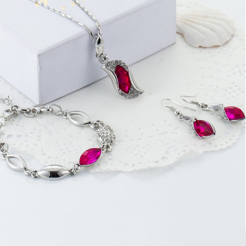 Hu Hu Hu Hu Hu Alat Bantu Pasang Kacamata♡ Set Anting Kait Gantungkalung Rantai Liontin Geometri Hias Berlian Imitasi Untuk Wanita