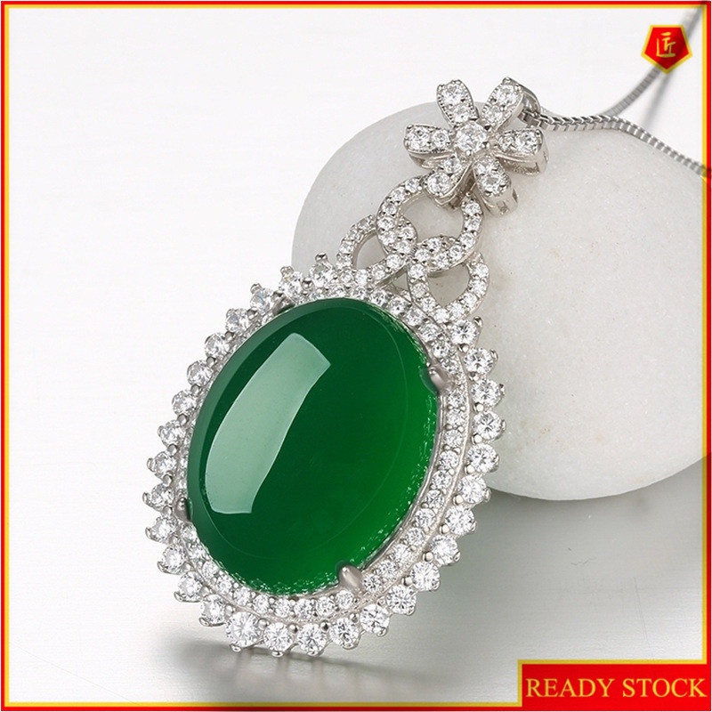 [Ready Stock]Fashion Silver Plated Necklace Inlaid with Emerald Full Diamond Pendant