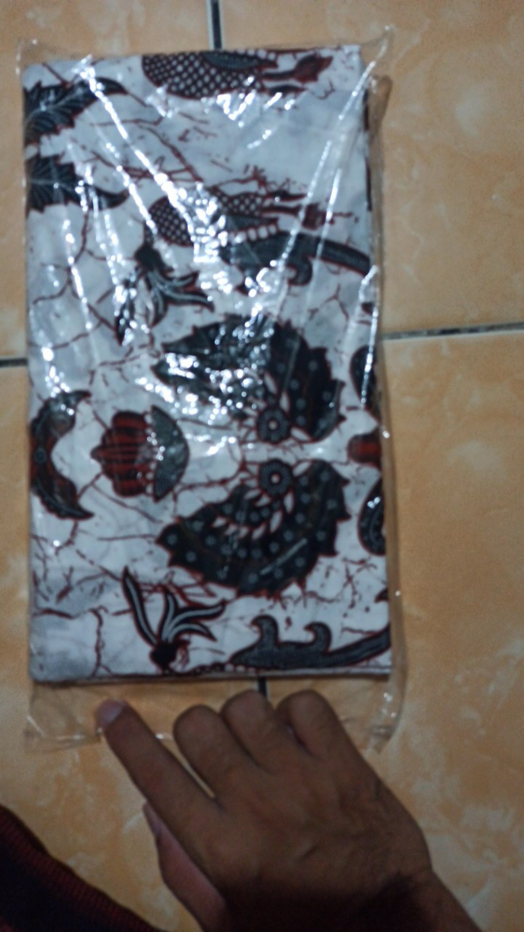 Batik Solo Sarung Batik Rajata Putih Renjana Batiksoloamanah 110.000