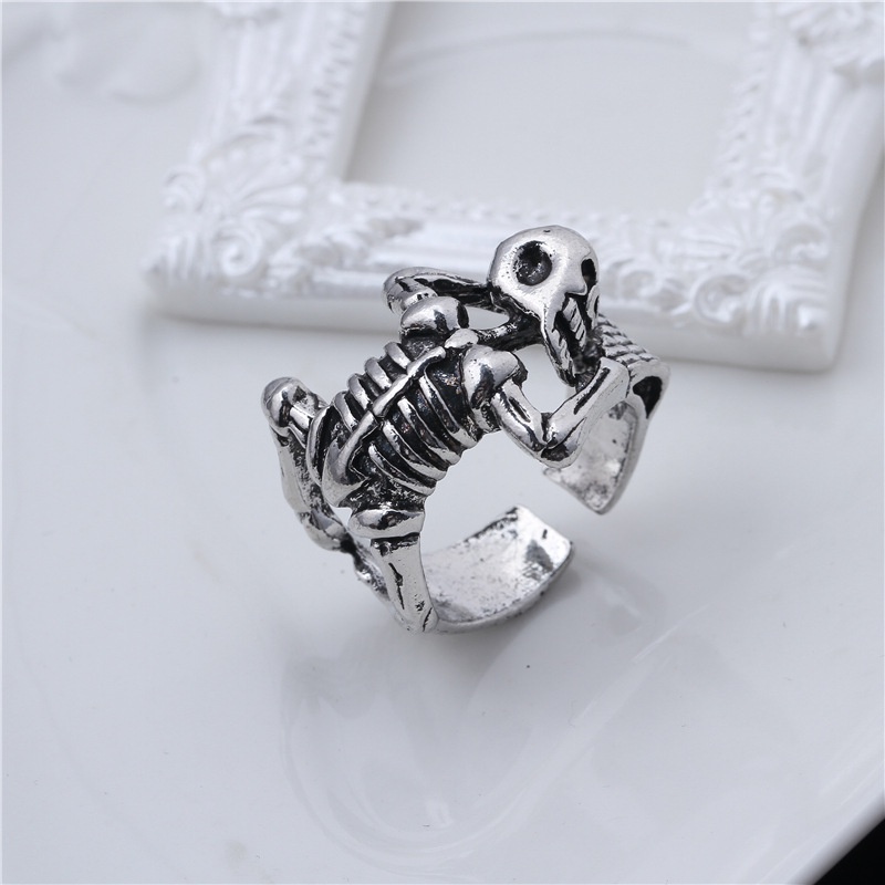 [Fashion Retro Creative Skull Open Rings For Women And Men] [ Elegant Ladies Smooth Fine Thin Finger Ring] [Lovely Jewelry Gifts For Girl Friends]