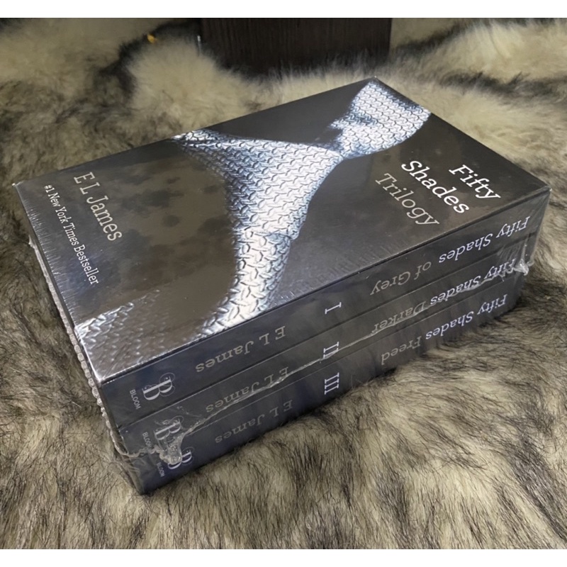 (New+English+Original) Boxed Set Fifty Shades of Grey fifty shades freed fifty shades darker by EL J