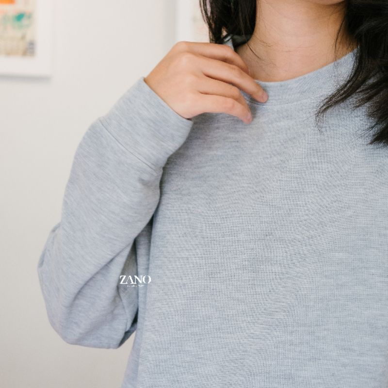 ZANO BASICS Sweater Crop Peva Magno