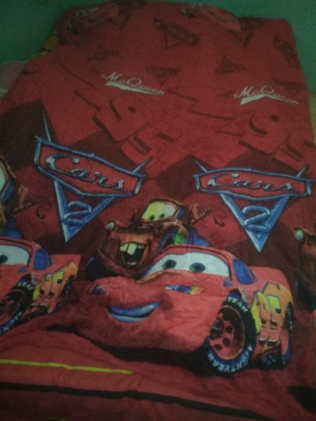 Selimut Bulu Karakter Ukuran 140x200