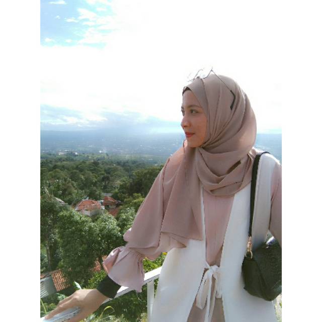 adeanggreyni