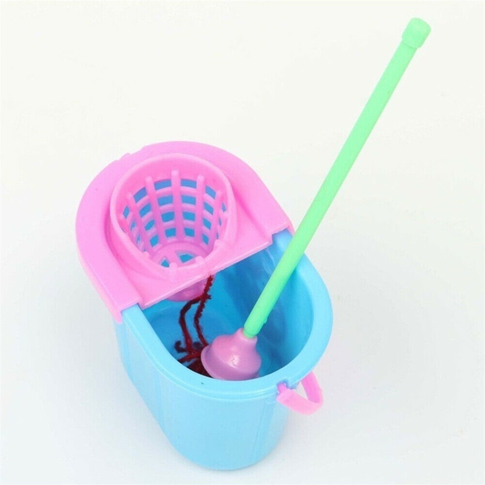 (Cod Tangding) 9pcs / Set Mainan Miniatur Peralatan Kebersihan Untuk Aksesoris Rumah Boneka Barbie