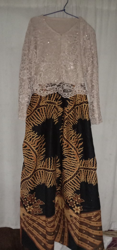 Wou Batik Couple 2595 Brokat Couple Brukat Modern Batik Keluarga Batik Modern - Bs059