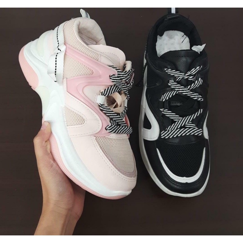 SEPATU WANITA SNEAKERS MERK GENNY UKURAN 36-40