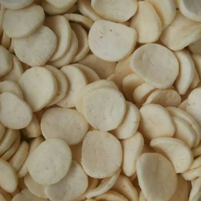

Kerupuk kemplang palembang