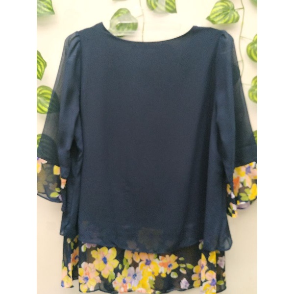 Blouse sifon motif bunga