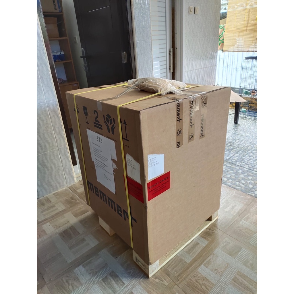 Oven MEMMERT UN 55 - Universal Oven UN 55 - Drying Oven Memmert - UN 55 Memmert Kap.53 Liter