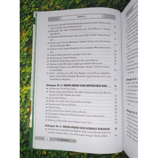 40 Karakteristik Mereka Yang Dicintai Allah Berdasarkan Al Quran Dan As Sunnah Original Abdul Azhim bin Badawi al Khalafi - Darul Haq Hardcover-3