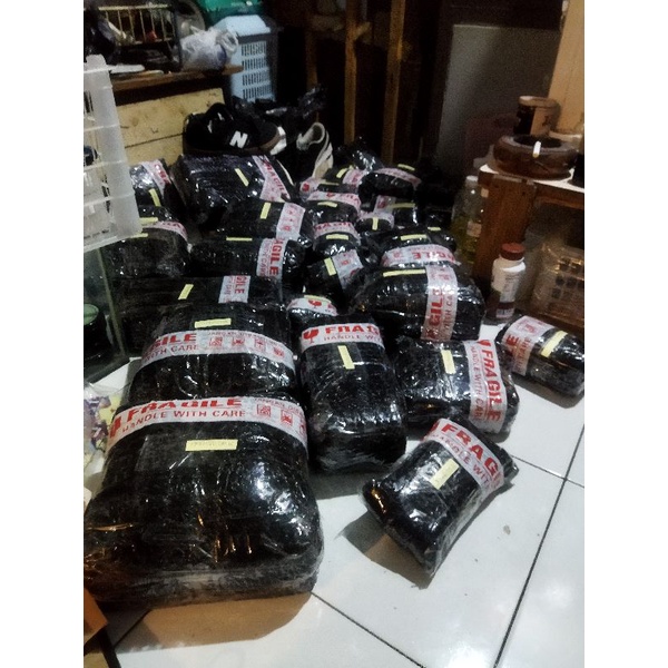 PAKET MIX 150GRAM WATERBASED 8PCS 1KG