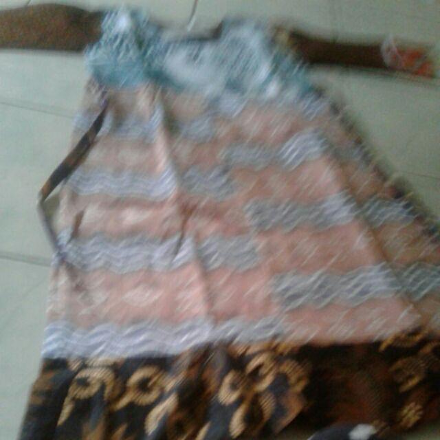 118. Gamis Batik Anak Balpong