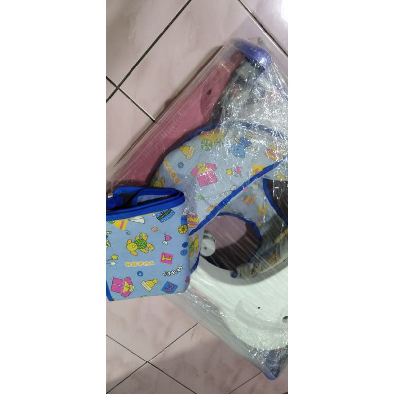 rollbox bayi baby walker preloved