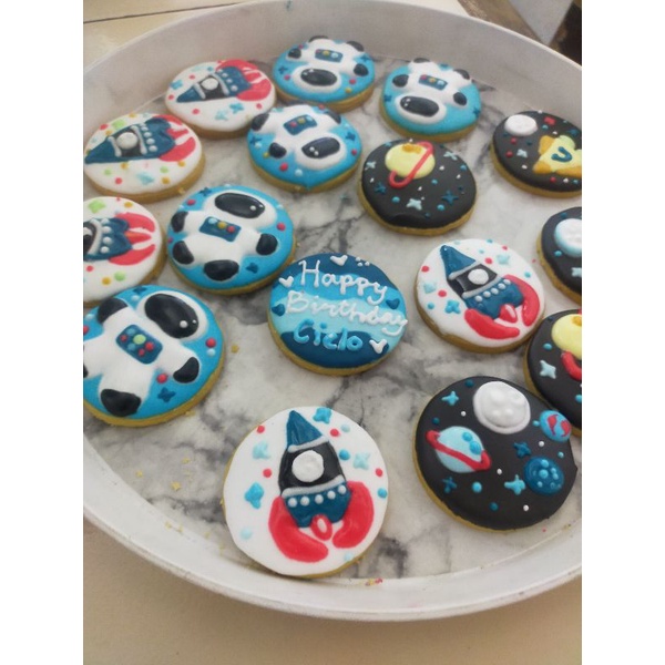 

Souvenir Cookies Custom Karakter Baby Shark Pikachu,Duck, Shaun The Sheep, Sapi, Ayam Astronot