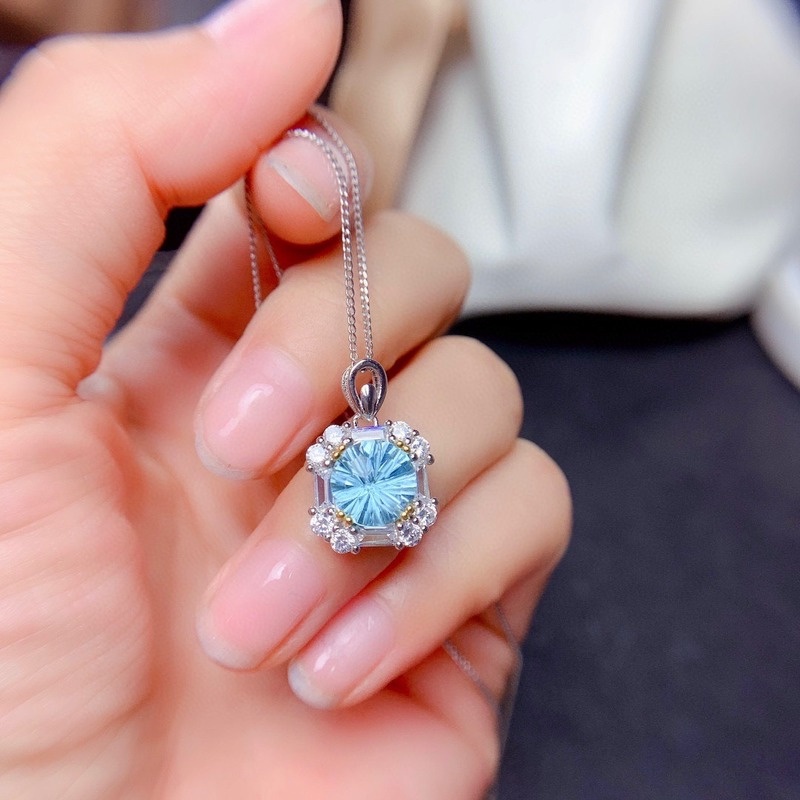 Fashion Sky Blue Moissanite 2 Karat Jewelry Set