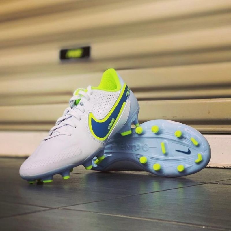 NIKE TIEMPO LEGEND 9 ACADEMY FG WHITE