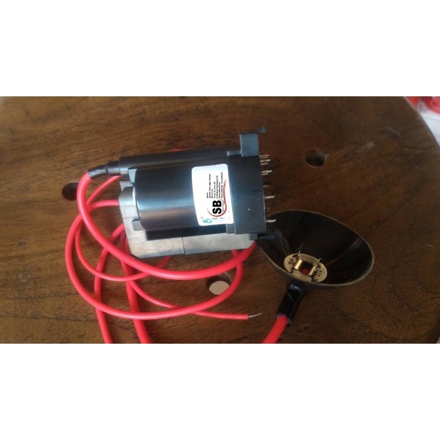 Flyback tv FA 100 WJ