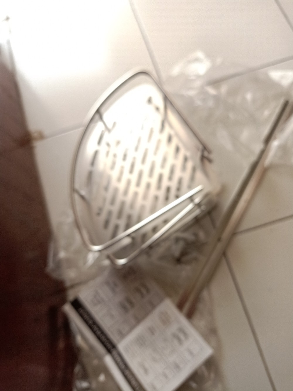 Tempat Sabun Mandi Cair Multifungsi Tempat Shampoo Serbaguna Alumunium