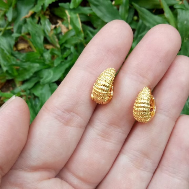 Anting jepit ukir lapis emas 24 k suping