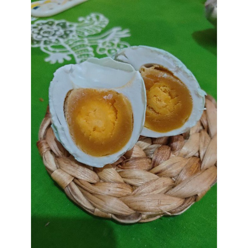 

telur asin"Inara