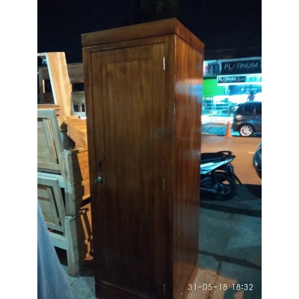 LEMARI pakaian pintu 1 LEMARI MINIMALIS JATI