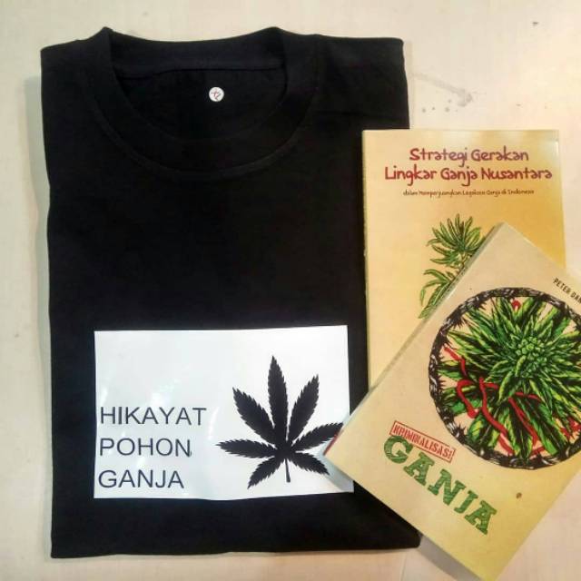 Paketan kaos dan buku /kaos jumbo bigsize /buku hikayat pohon ganja hpg murah kaos murah