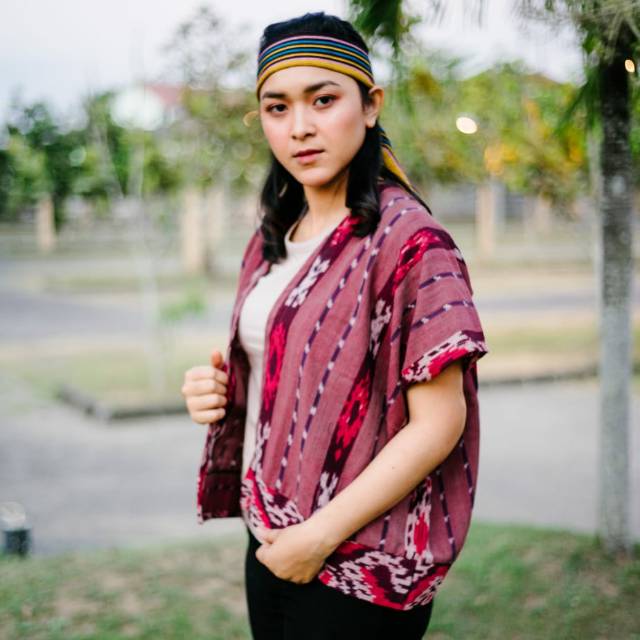Baju tenun asli lombok