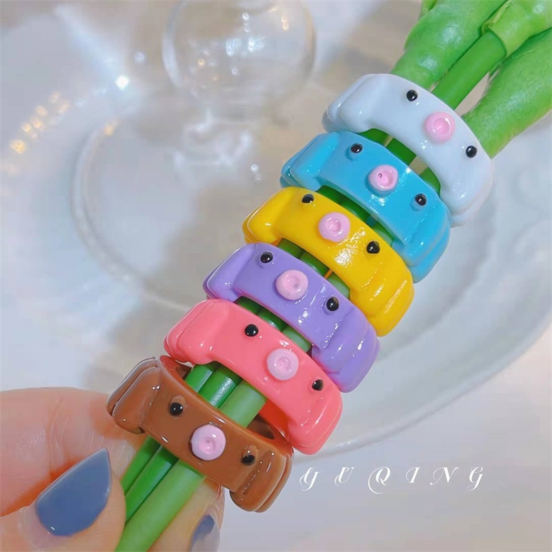 YEEZII Cincin Bentuk Katak Gurita Bahan Resin Warna Macaron Untuk Wanita