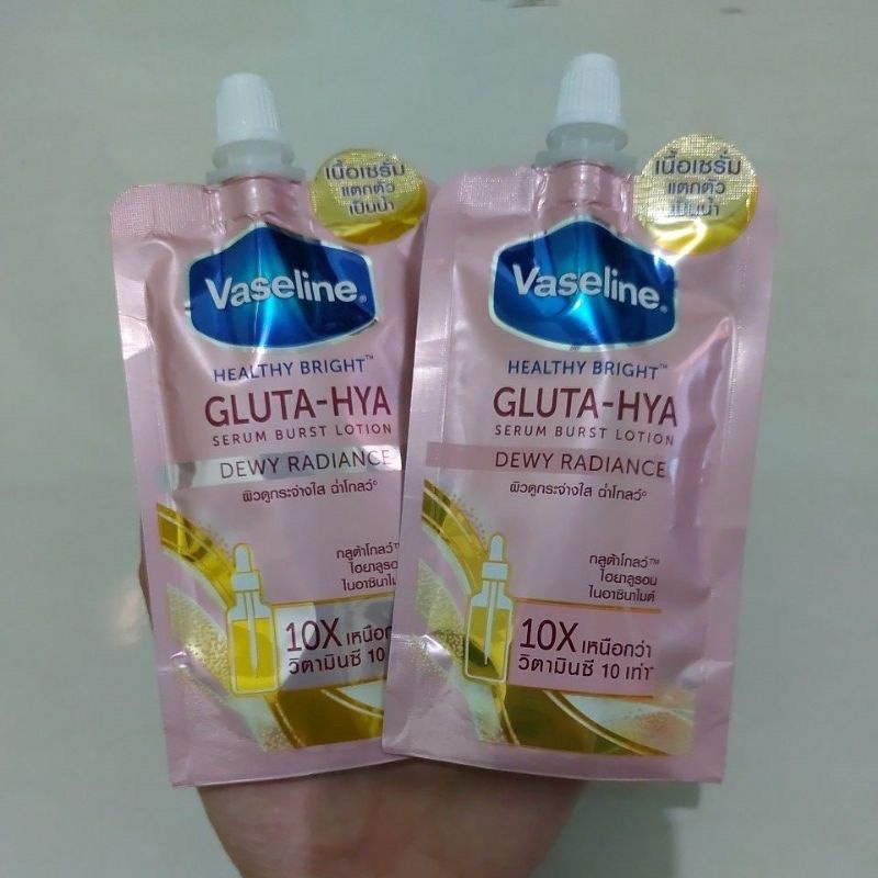 (-) VASELINE GLUTA HYA SACHET 30ML ORI THAILAND