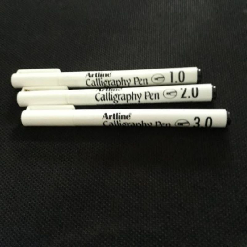 

Kaligrafi Marker Artline