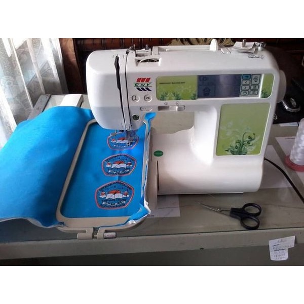 Mesin Jahit Bordir Komputer Portable CNY ES1300 Second kondisi bagus