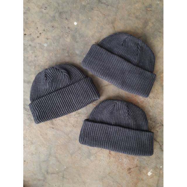 Short beanie hat skate series Dark Grey/beanie hat skate series polos abu tua