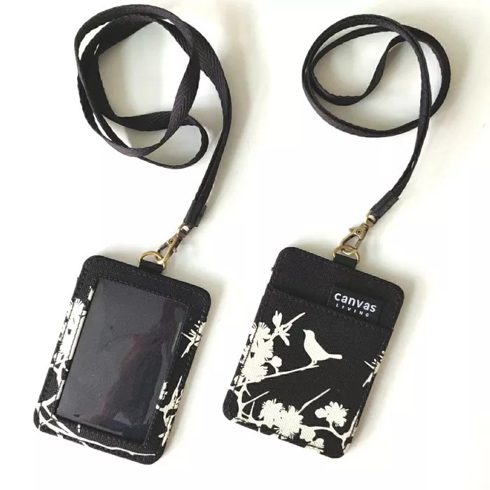 

ID Lanyard Spring Black Canvas Living