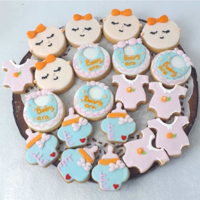 

BABY BORN THEME