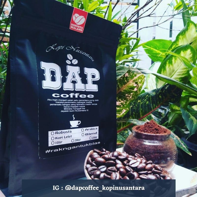 

Kopi Bubuk Robusta malang (Dark roasting dan Medium roasting) Kopi Nusantara 100% kopi murni 1000 gr