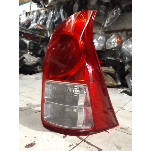 stoplamp lampu belakang Avanza 2012 2013 2014