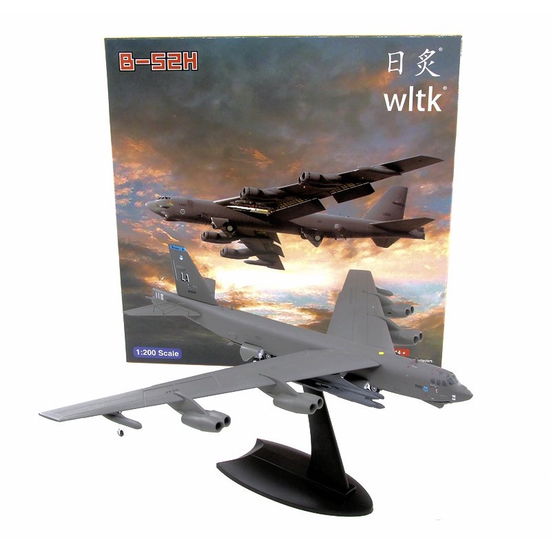 Diecast Pesawat Jet Bomber Boeing B-52 Stratofortress Skala 200 Bahan Metal WLTK