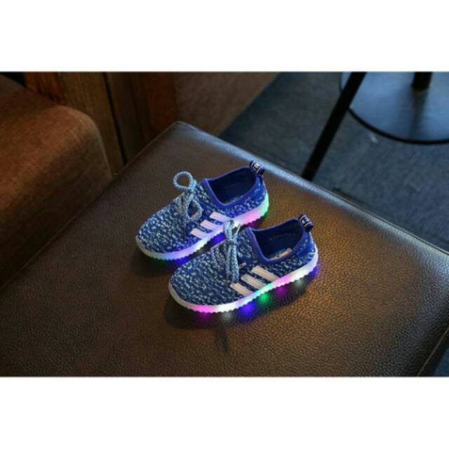 YESSY ADIDAS STRIP BLUE